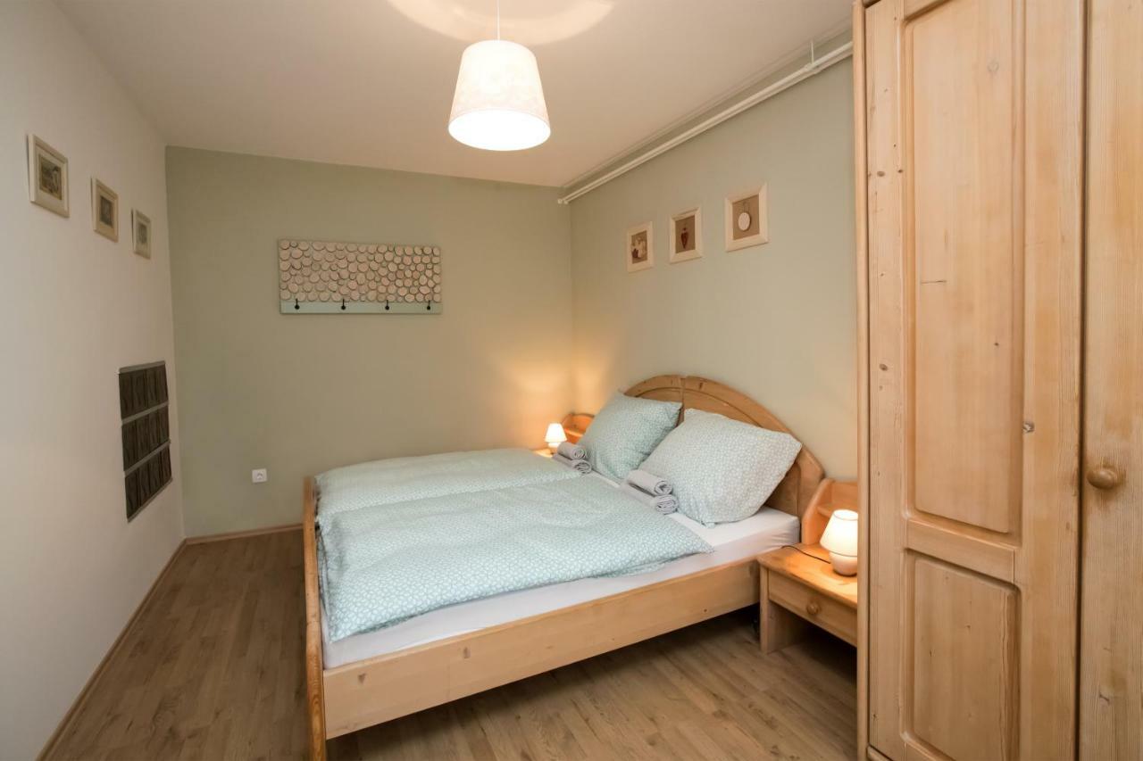 בוהין Apartma Pr Gatej מראה חיצוני תמונה